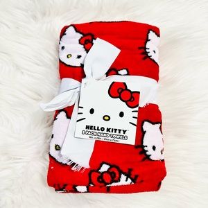 Hello Kitty Hand Towels